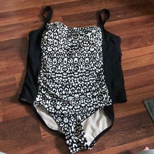Flattering bathing suit! Like new!